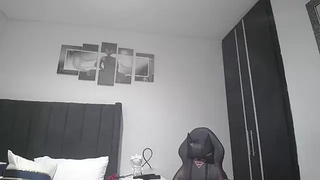 Snapshot of muscle_ares chatting on January 27, 2025, 11:43 am muscle ares online show from January 27, 2025, 11:43 am