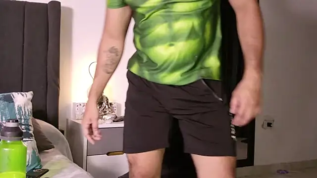 muscle ares online show from February 2, 2026, 11:58 pm