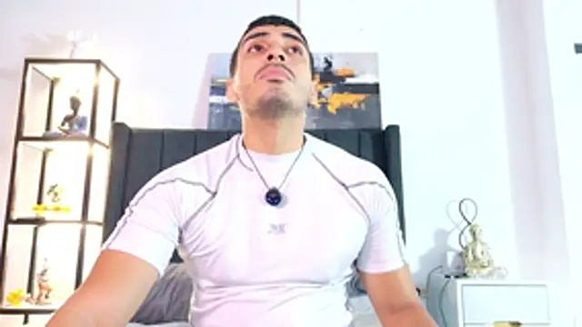 Snapshot of muscle_ares chatting on May 14, 2026, 9:54 pm muscle ares online show from May 14, 2026, 9:54 pm