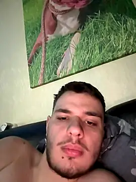 oscar sweet22 online show from October 22, 2025, 9:14 pm