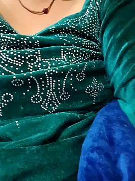 Shoni   online show from December 20, 2025, 4:58 pm