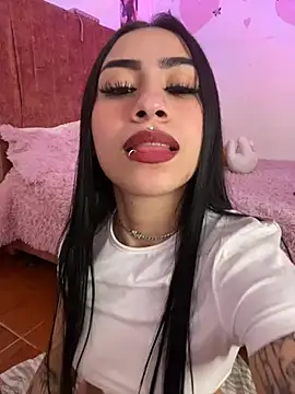Snapshot of Bunny_sexy01 chatting on February 15, 2025, 2:15 am Bunny sexy01 online show from February 15, 2025, 2:15 am