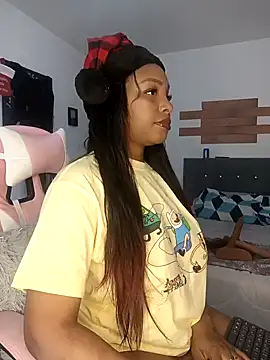 Snapshot of kitty__blackgl chatting on December 24, 2024, 11:28 am kitty blackgl online show from December 24, 2024, 11:28 am