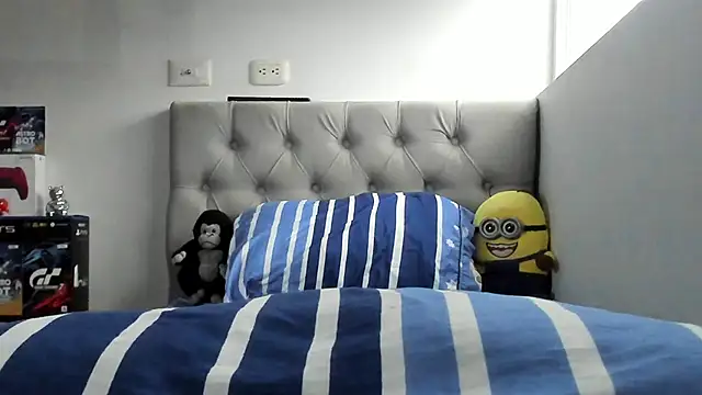 jacob firexx online show from October 23, 2025, 11:42 am