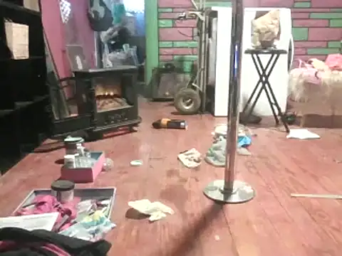 Snapshot of watermellonpussy chatting on January 10, 2025, 7:00 pm watermellonpussy online show from January 10, 2025, 7:00 pm