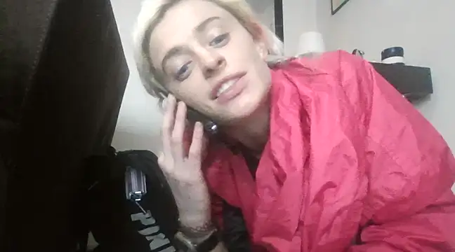 Snapshot of watermellonpussy chatting on March 1, 2025, 6:11 pm watermellonpussy online show from March 1, 2025, 6:11 pm