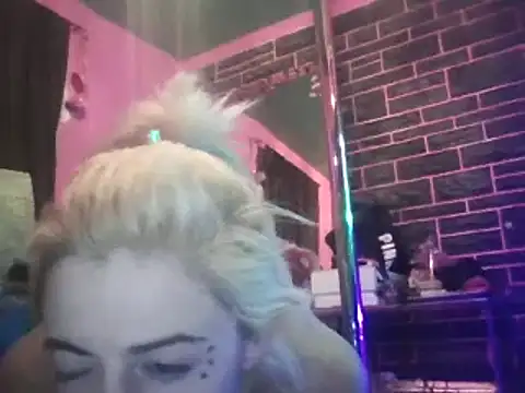 Snapshot of watermellonpussy chatting on March 10, 2025, 9:53 am watermellonpussy online show from March 10, 2025, 9:53 am