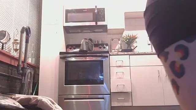 Snapshot of watermellonpussy chatting on September 20, 2025, 5:19 am watermellonpussy online show from September 20, 2025, 5:19 am