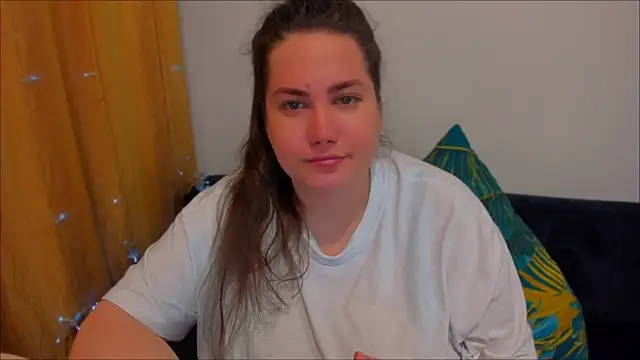  madalexa  online show from December 10, 2024, 2:50 pm