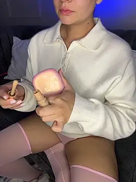 GabriellaFerrer online show from November 4, 2025, 10:03 am