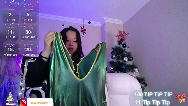 Moon Water   online show from November 25, 2025, 10:04 am