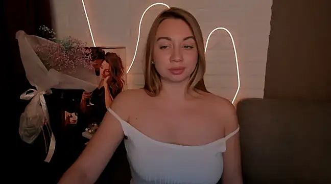 Snapshot of DanielaWisse chatting on January 9, 2025, 2:22 am DanielaWisse online show from January 9, 2025, 2:22 am