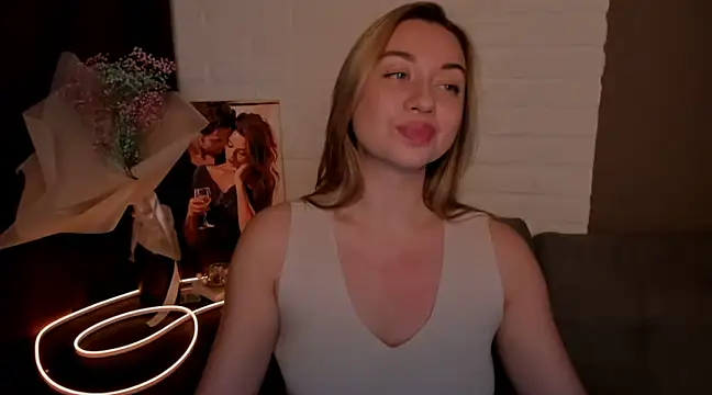 Snapshot of DanielaWisse chatting on January 16, 2025, 3:23 am DanielaWisse online show from January 16, 2025, 3:23 am