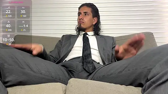 Tom blunt96 online show from January 4, 2025, 6:51 pm