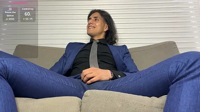 Tom blunt96 online show from January 19, 2025, 9:02 pm