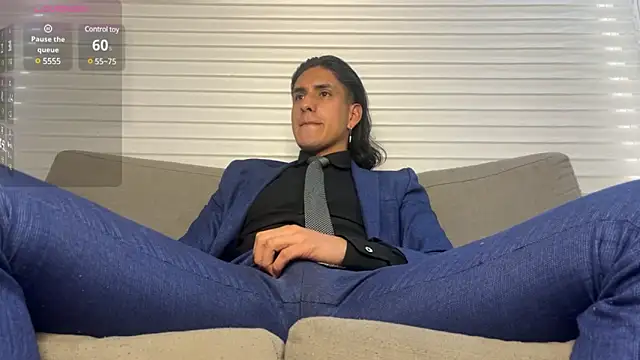 Tom blunt96 online show from January 20, 2025, 5:27 pm