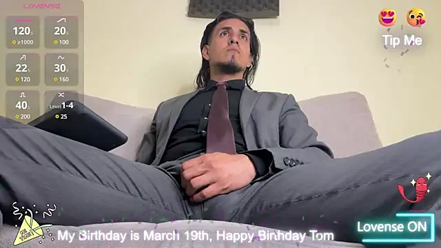 Tom blunt96 online show from March 20, 2025, 12:51 am