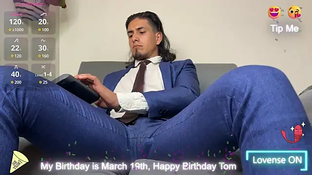 Tom blunt96 online show from March 22, 2025, 6:36 pm