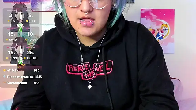 lucky-leah online show from January 17, 2025, 10:11 am