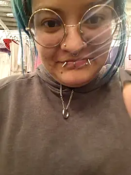 lucky-leah online show from May 14, 2026, 3:46 am
