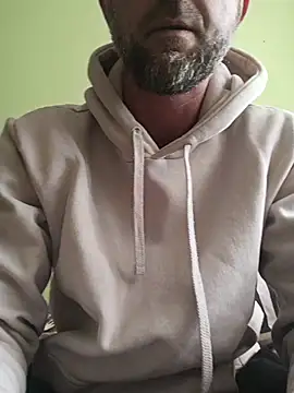 niesmialy39oon online show from October 4, 2025, 6:33 am