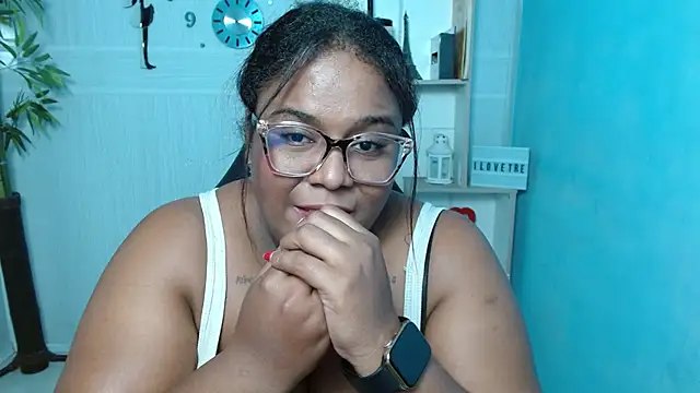 bbw charlote online show from March 6, 2025, 3:02 pm