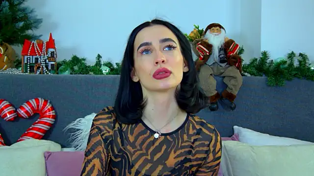 MarieKarma online show from January 14, 2025, 4:04 am