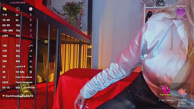 MistressAndre online show from November 26, 2025, 8:32 pm