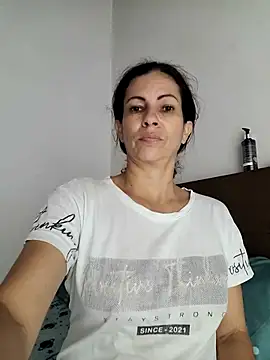 NATALIA MAGICK online show from October 16, 2025, 11:17 pm