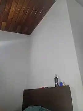 NATALIA MAGICK online show from October 18, 2025, 12:57 am