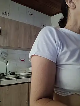 NATALIA MAGICK online show from October 29, 2025, 5:25 pm