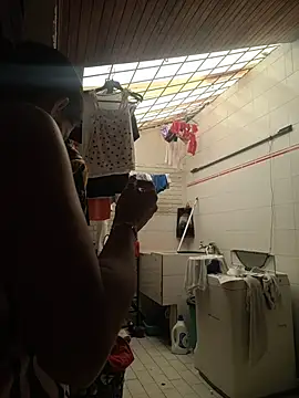 NATALIA MAGICK online show from November 4, 2025, 4:17 pm