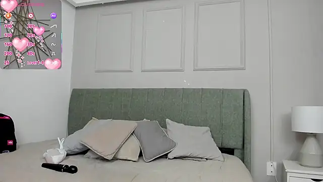 Snapshot of Sussanewolf chatting on February 20, 2026, 12:16 pm Sussanewolf online show from February 20, 2026, 12:16 pm