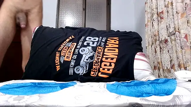 gollfather13 online show from November 16, 2025, 5:29 pm