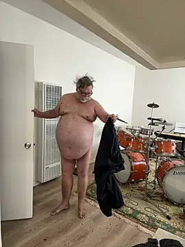 Drummajor online show from March 1, 2025, 8:42 pm