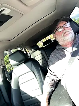 Drummajor online show from October 2, 2025, 11:23 pm