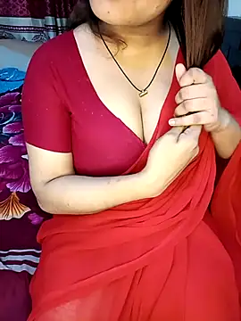 Dayna-36 online show from November 6, 2025, 2:51 pm