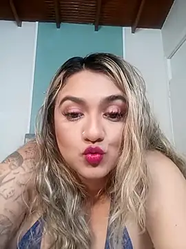 Snapshot of lala_buny chatting on December 29, 2024, 3:24 pm lala buny online show from December 29, 2024, 3:24 pm