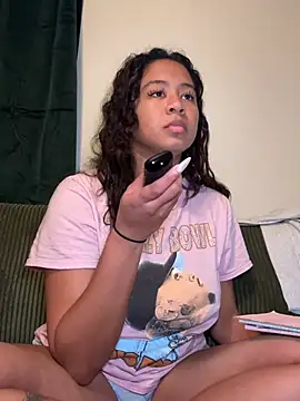 Snapshot of VanessaBling chatting on January 14, 2026, 1:33 am VanessaBling online show from January 14, 2026, 1:33 am