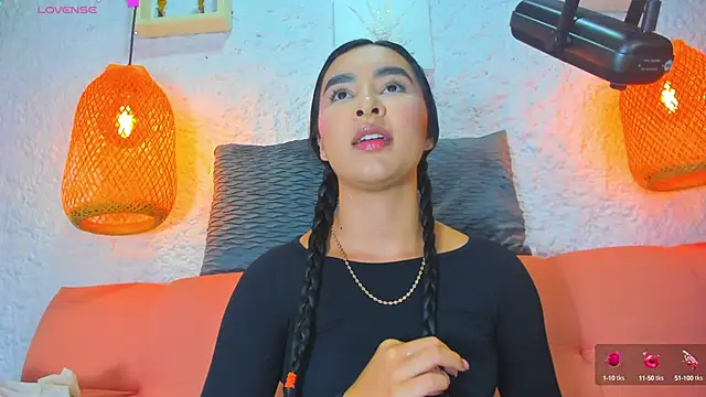 emiily s online show from September 26, 2025, 12:09 pm