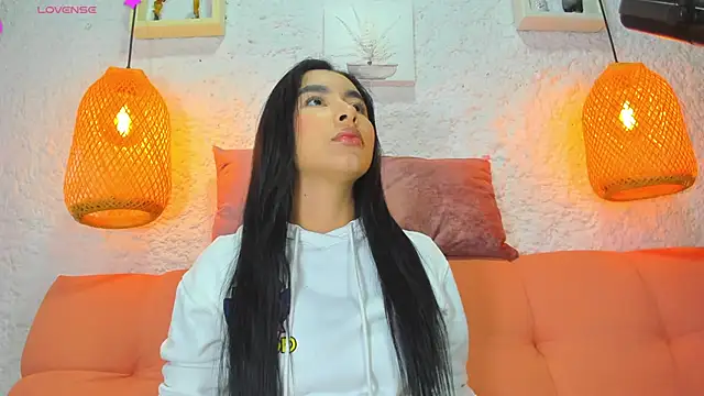 emiily s online show from October 2, 2025, 12:12 pm