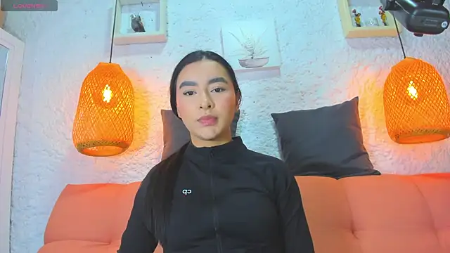 emiily s online show from October 9, 2025, 12:03 pm