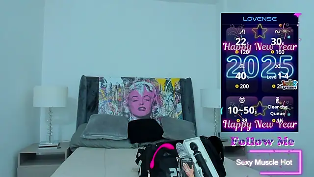 AmberAdams  online show from January 8, 2025, 4:33 pm