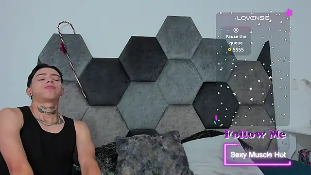 AmberAdams  online show from January 26, 2025, 1:15 pm