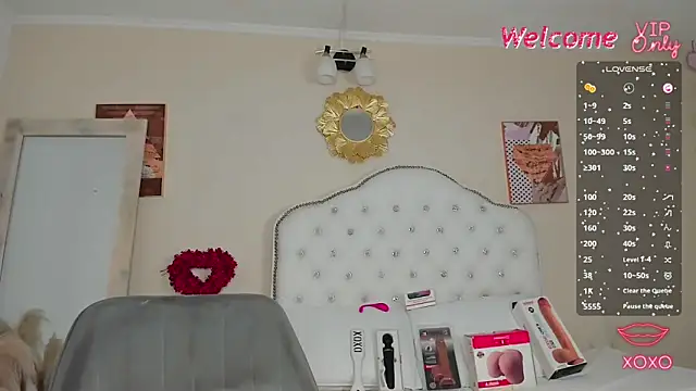 AmberAdams  online show from February 10, 2026, 3:49 pm