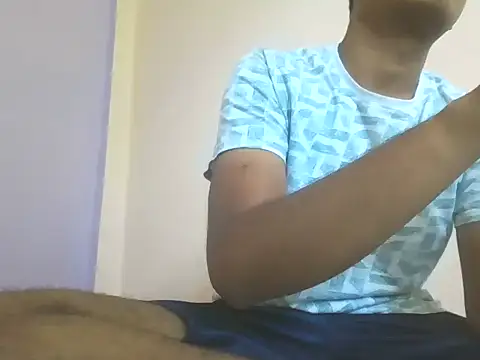 Snapshot of Dusky_Aarav chatting on May 11, 2026, 8:09 am Dusky Aarav online show from May 11, 2026, 8:09 am
