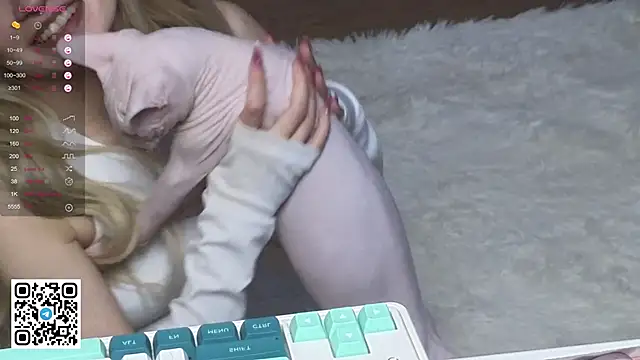 mybunnywendy online show from March 1, 2025, 9:04 pm