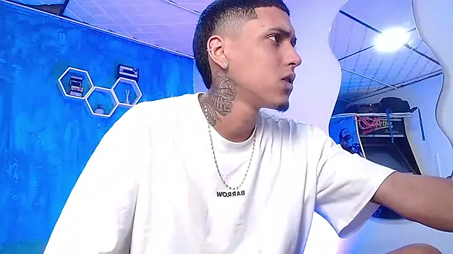 Liam lee online show from December 19, 2024, 3:30 pm