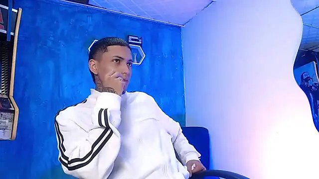 Liam lee online show from February 14, 2025, 12:47 pm