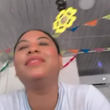 Francesca ferrari online show from January 16, 2026, 10:03 pm